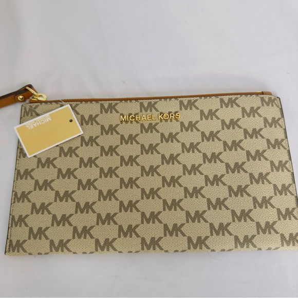 MICHAEL KORS NWT Jet Set LG Zip Clutch Wristlet MK MSRP $98 - Picture 2 of 8